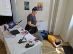 Metroid Crime standing over zokubun lying on the floor